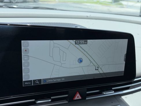 Used 2024 Hyundai Elantra SEL FWD image 3