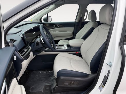 New 2026 Kia Carnival SX w/ SX Dark Edition Package image 10