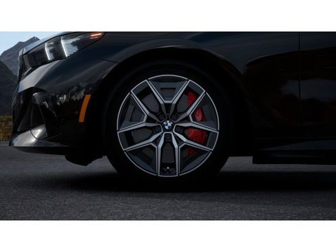 New 2026 BMW i5 eDrive40 image 7