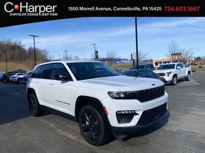 Used 2023 Jeep Grand Cherokee Limited w/ Black Appearance Package