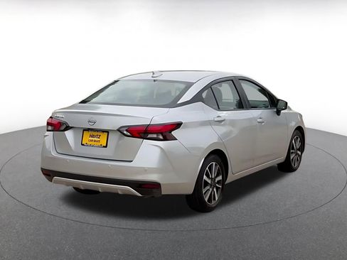 Used 2025 Nissan Versa SV FWD image 15