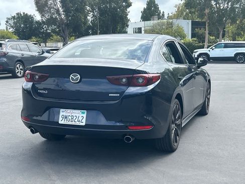 Used 2024 MAZDA MAZDA3 s FWD image 3