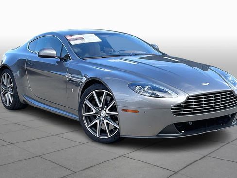Used 2012 Aston Martin V8 Vantage Coupe image 2