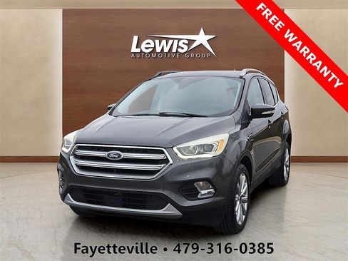 Used 2017 Ford Escape Titanium image 1