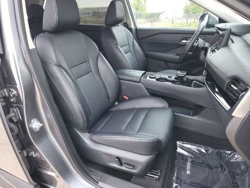 Certified 2024 Nissan Rogue SL w/ SL Premium Package image 15