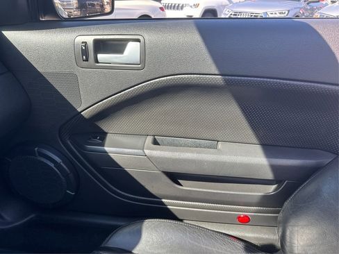 Used 2007 Ford Mustang GT image 23