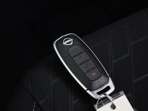 Certified 2023 Nissan Kicks SV FWD image 28