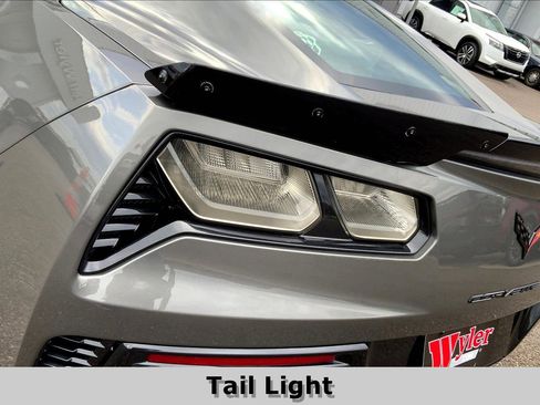 Used 2016 Chevrolet Corvette Z06 w/ 3LZ Preferred Equipment Group image 29