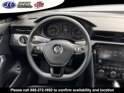 Used 2022 Volkswagen Passat 2.0T SE image 19