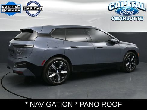 Used 2023 BMW iX xDrive50 w/ Sport Package AWD/4WD image 7