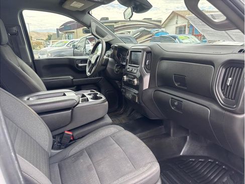 Used 2023 GMC Sierra 1500 Pro w/ Pro Value Package AWD/4WD image 10