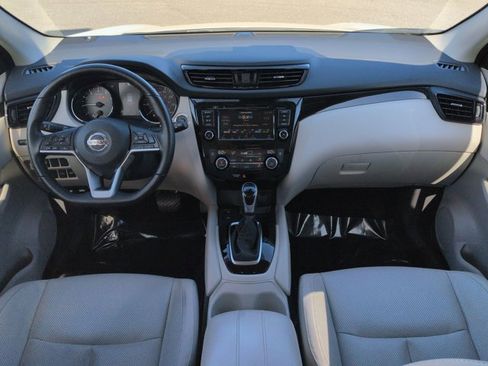 Certified 2022 Nissan Rogue Sport SL image 15