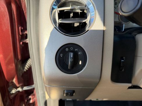 Used 2009 Ford Expedition EL EL Eddie Bauer 4WD image 15