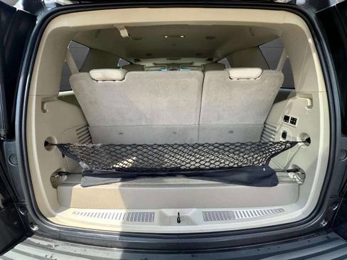 Used 2017 Cadillac Escalade Luxury image 21