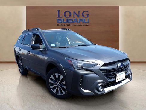 Certified 2025 Subaru Outback Limited image 3