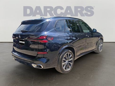 Certified 2024 BMW X5 xDrive40i w/ M Sport Package AWD/4WD image 6