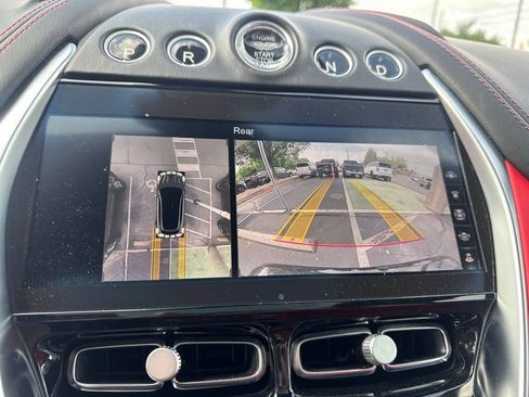 Used 2021 Aston Martin DBX AWD/4WD image 12