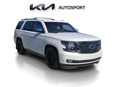 Used 2020 Chevrolet Tahoe Premier w/ Premier Plus Edition image 3