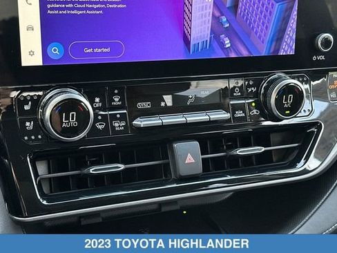 Used 2023 Toyota Highlander Limited AWD/4WD image 23