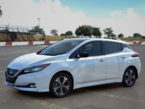 Used 2021 Nissan Leaf SL Plus FWD image 5