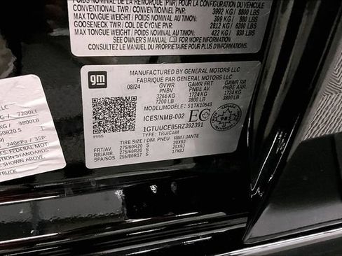 Used 2024 GMC Sierra 1500 Elevation w/ Elevation Premium Package AWD/4WD image 42