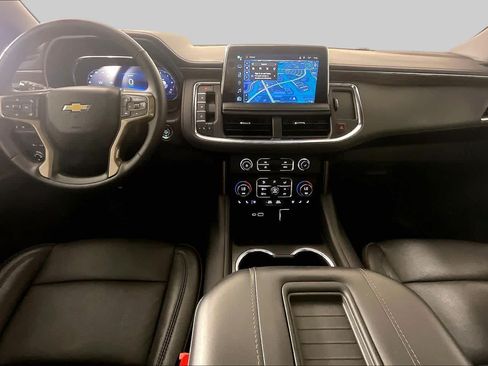 Used 2023 Chevrolet Suburban High Country RWD image 14