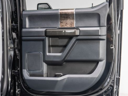 Used 2022 Ford F250 Lariat w/ Lariat Ultimate Package AWD/4WD image 40