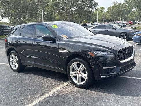 Used 2018 Jaguar F-PACE R-Sport AWD/4WD image 2
