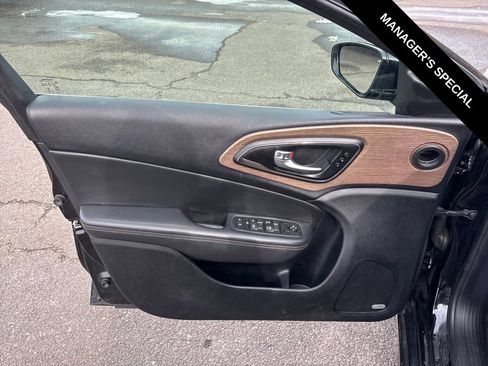 Used 2015 Chrysler 200 C w/ Navigation & Sound Group I FWD image 9