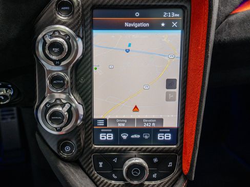 Used 2021 McLaren 765LT image 16