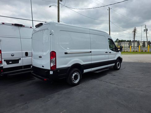 Used 2019 Ford Transit 250 148 Medium Roof RWD image 6
