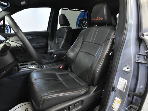 Used 2022 Honda Passport TrailSport image 11
