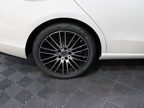New 2025 Mercedes-Benz C 300 4MATIC Sedan image 9