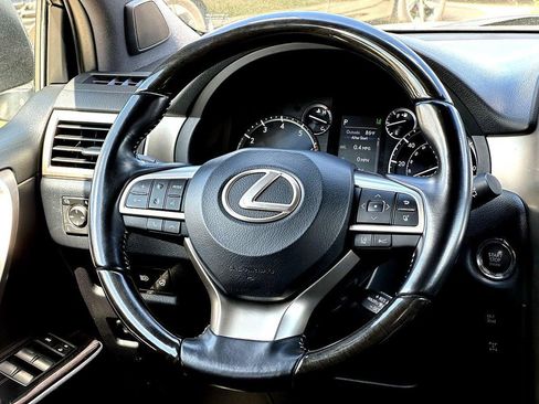 Used 2020 Lexus GX 460 Luxury w/ Accessory Package AWD/4WD image 31