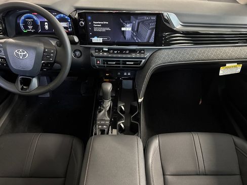 New 2026 Toyota Camry XLE AWD/4WD image 15