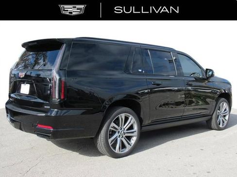 New 2026 Cadillac Escalade ESV Sport w/ Touring Package image 6