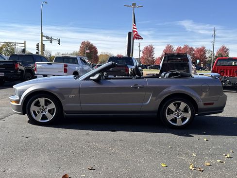 Used 2006 Ford Mustang GT Premium image 4