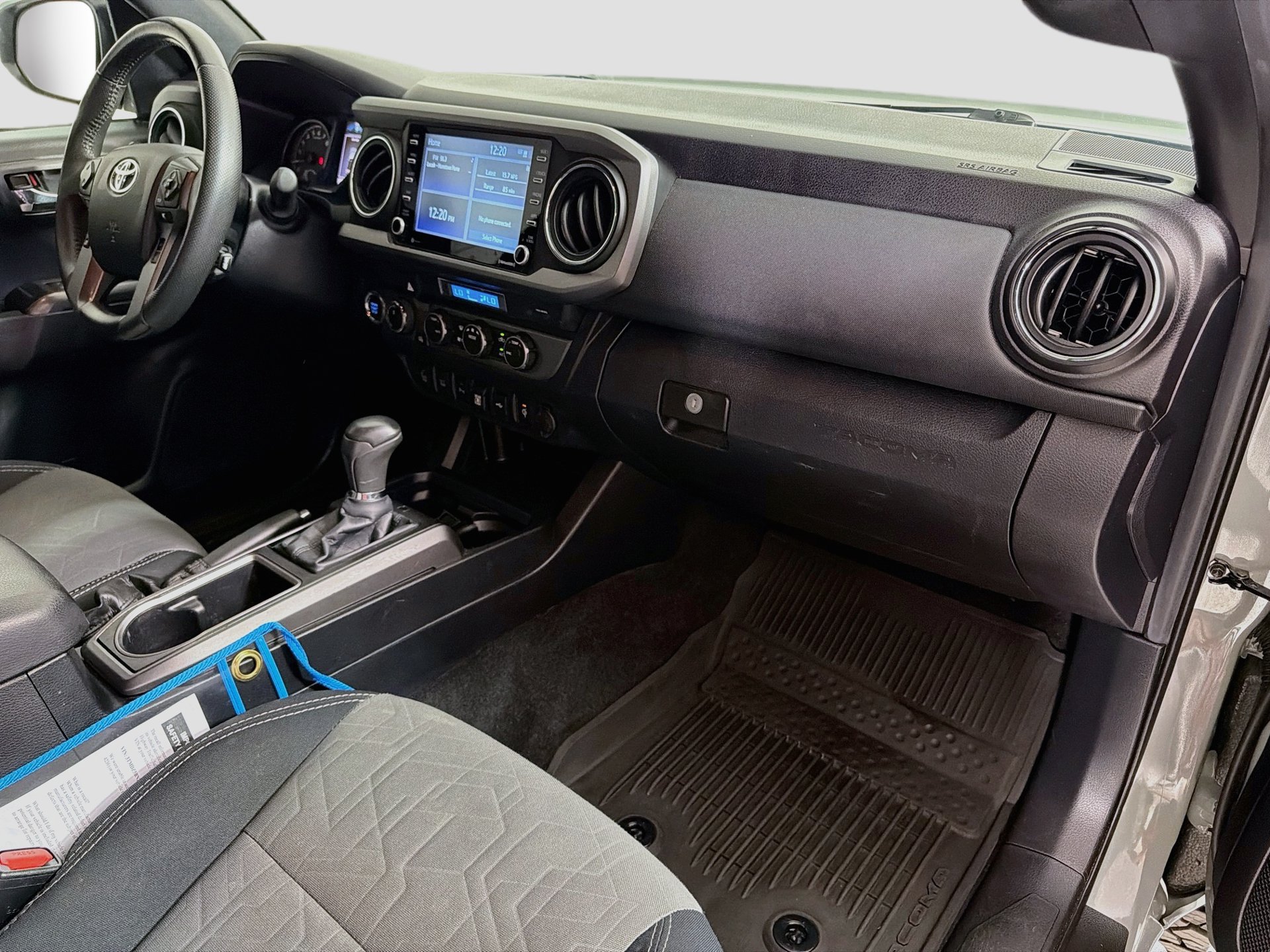 Used 2022 Toyota Tacoma TRD Sport w/ Technology Package AWD/4WD image 24