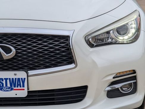 Used 2016 INFINITI Q50 3.0t Premium w/ 3.0T Premium Plus Package RWD image 9