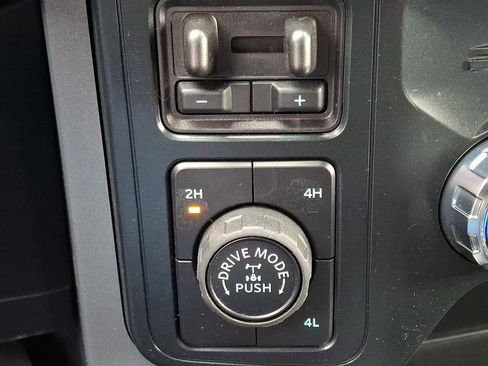 Certified 2025 Ford F150 XLT w/ Equipment Group 302A MID image 25