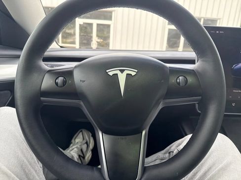 Used 2023 Tesla Model 3 Standard Range RWD image 15