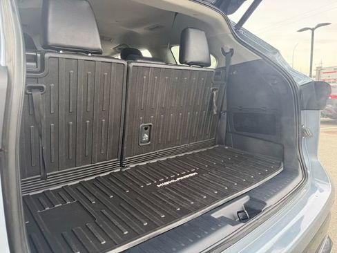 Certified 2022 Toyota Highlander Limited image 36