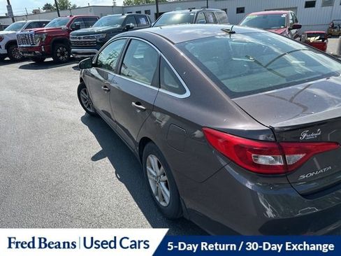 Used 2016 Hyundai Sonata SE FWD image 5