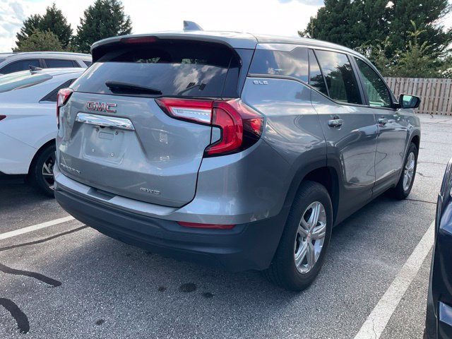 Used 2024 GMC Terrain SLE AWD/4WD image 6