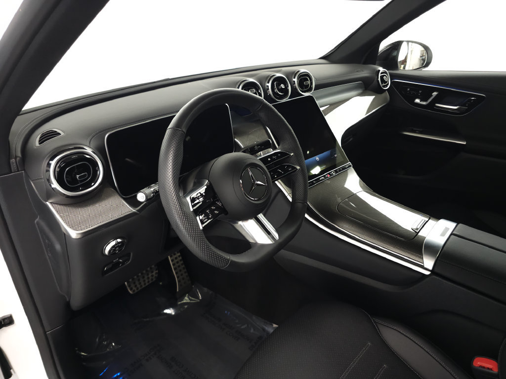 Certified 2026 Mercedes-Benz GLC 300 4MATIC image 8