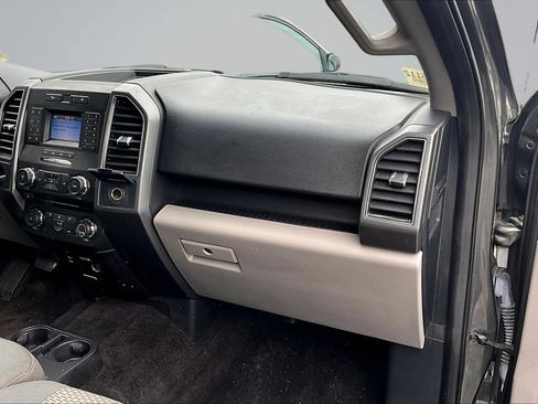 Used 2018 Ford F150 XLT RWD image 29
