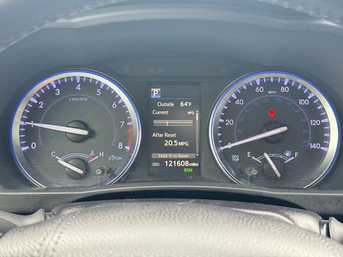 Used 2018 Toyota Highlander XLE image 34