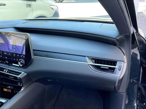 Certified 2024 Lexus RX 350h Premium w/ Convenience Package image 18