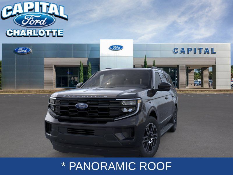New 2026 Ford Expedition Active RWD image 2