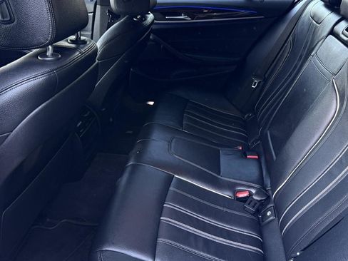 Used 2019 BMW 540i xDrive AWD/4WD image 18